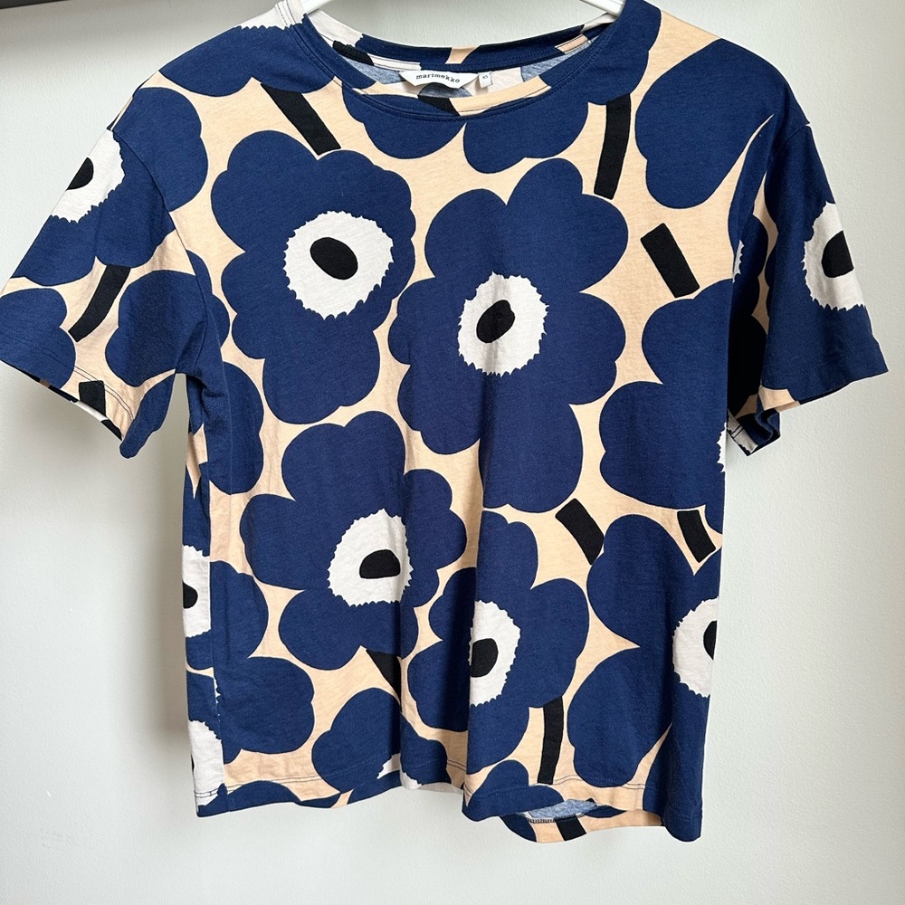 Marimekko Nea Pieni Unikko Navy and Cream Floral Top XS